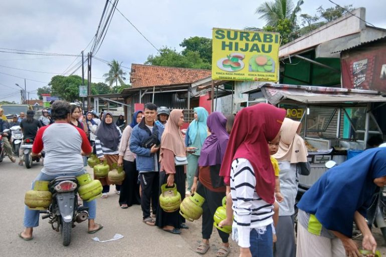 Pemkab Tangerang jelaskan terkait kelangkaan gas elpiji subsidi