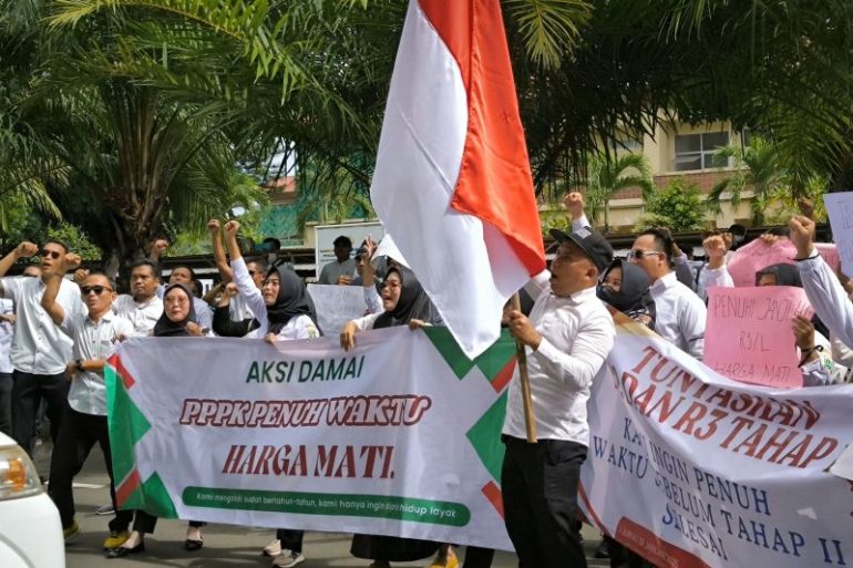 Guru honorer R2-R3 tuntut Pemprov Banten selesaikan formasi PPPK