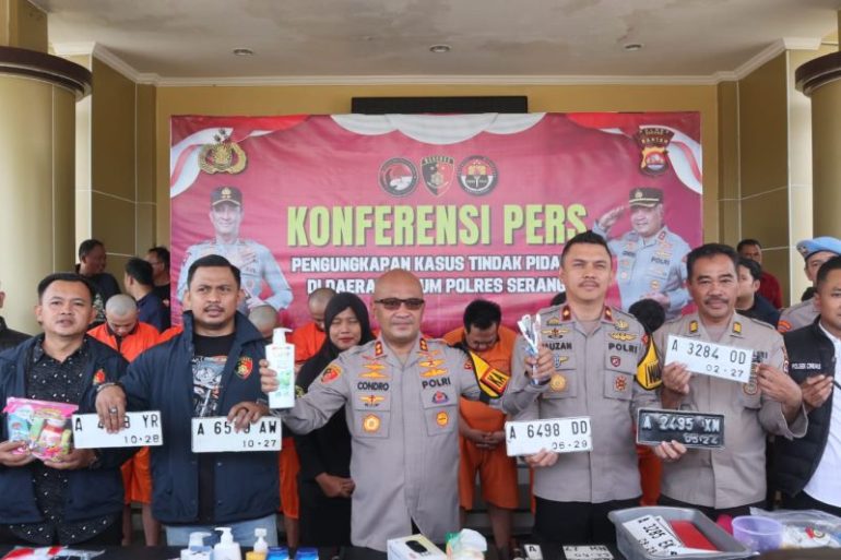 Polres Serang ekspose penangkapan 7 pelaku spesialis pencurian motor