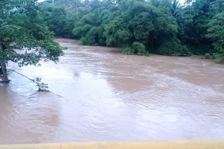 BPBD Lebak minta warga waspada banjir dan longsor 