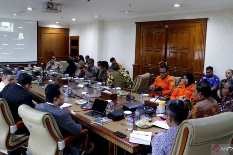 Pemkot – BNPB normalisasi saluran atasi banjir dekat Bandara Soetta