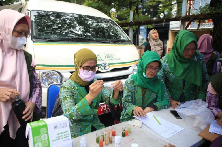 Tim gabungan sita pangan positif zat berbahaya dari pasar tradisonal