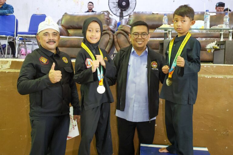 Buka SMI KOMDA Banten Cup II, Gubernur Andra Soni Sebut Disiplin Jadi Kunci Atlet Raih Prestasi