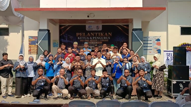 Khitanan Massal Warnai Pelantikan Pengurus IKA SMAN 1 Ciruas Periode 2026–2029